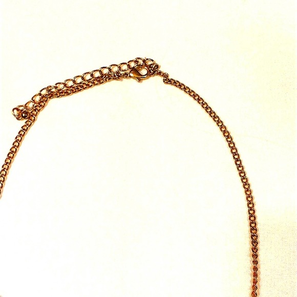 RED Necklace MODERN ARTSY Geometric Pendants MAROON RED Gold tone Chain - Picture 4 of 5